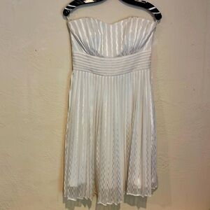 White House black market white sweetheart pleated dress